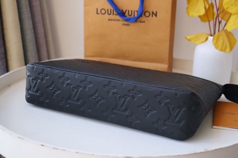 Louis Vuitton Clutch Bags